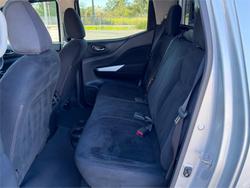 2015 NISSAN NAVARA ST (4x4) NP300 D23 SILVER OR CHROME