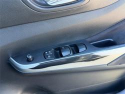 2015 NISSAN NAVARA ST (4x4) NP300 D23 SILVER OR CHROME