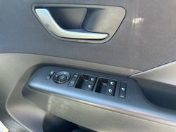2025 Hyundai Kona 2WD