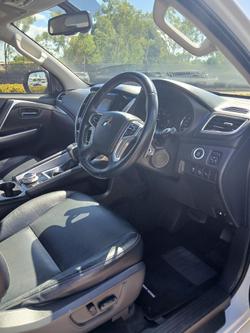 2020 Mitsubishi Pajero Sport GLS