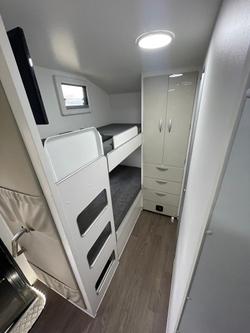 2020 Supreme Classic Tourer Double Bunk