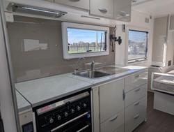 2020 Supreme Classic Tourer Double Bunk