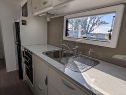 2020 Supreme Classic Tourer Double Bunk