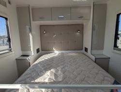 2020 Supreme Classic Tourer Double Bunk