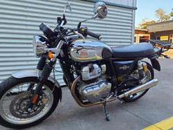 2021 Royal Enfield Interceptor 650 Chrome 650 Twin