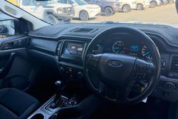 2016 Ford Everest Ambiente
