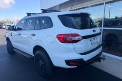 2016 Ford Everest Ambiente