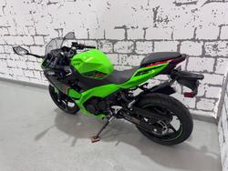 2023 Kawasaki Ninja 400 (EX400G) Ninja Green