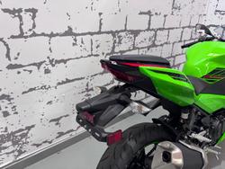 2023 Kawasaki Ninja 400 (EX400G) Ninja Green