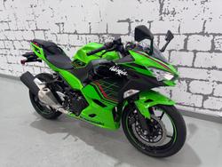 2023 Kawasaki Ninja 400 (EX400G) Ninja Green
