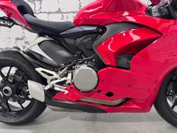 2023 Ducati Panigale V2 Panigale Red