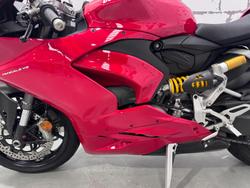 2023 Ducati Panigale V2 Panigale Red