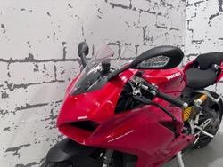 2023 Ducati Panigale V2 Panigale Red