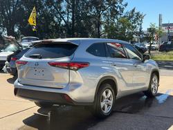 2023 Toyota Kluger GX