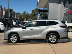 2023 Toyota Kluger GX