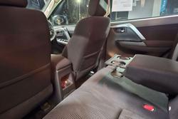 2025 Mitsubishi Pajero Sport GLX