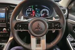 2025 Mitsubishi Pajero Sport GLX