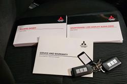 2025 Mitsubishi Pajero Sport GLX