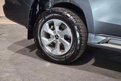 2025 Mitsubishi Pajero Sport GLX
