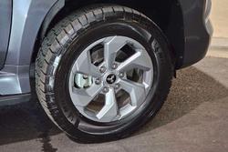2025 Mitsubishi Pajero Sport GLX