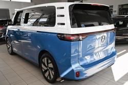 2025 Volkswagen ID. Buzz Pro BEV560