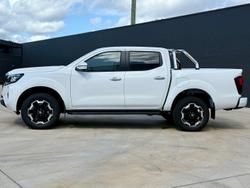 2025 Nissan Navara ST-X