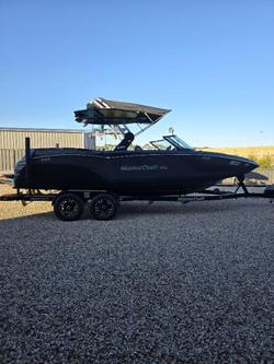 2021 MasterCraft NXT22