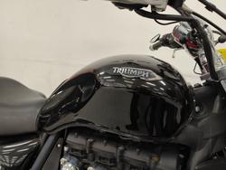 2018 Triumph ROCKET III ROADSTER Black