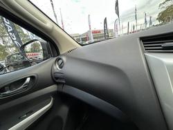 2018 Nissan Navara ST DUAL CAB