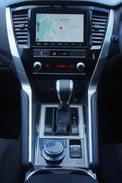 2021 Mitsubishi Pajero Sport GLS