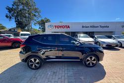 2022 MG ZST Vibe MY22 Black