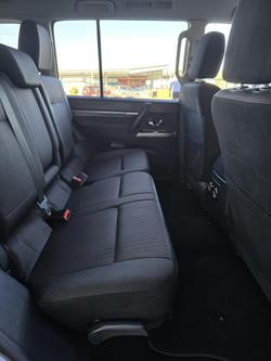 2015 Mitsubishi Pajero GLX