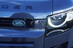 2025 Land Rover Defender 110 D350 X-Dynamic SE