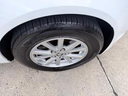 2014 Holden Ute VF MY14 Heron White