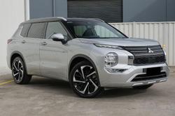 2025 Mitsubishi Outlander PHEV Exceed Tourer