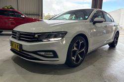 2022 Volkswagen Passat 140TSI Business