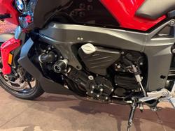 2012 BMW K 1300 R K 1300 Red