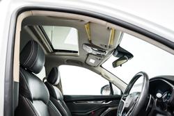 2022 LDV D90 Executive