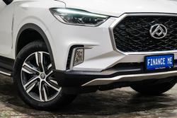 2022 LDV D90 Executive