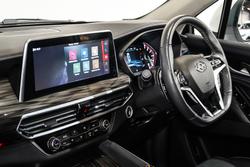 2022 LDV D90 Executive