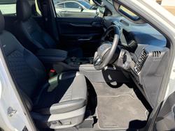 2025 Ford Everest Platinum MY25.50 4X4 Dual Range Arctic White