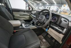 2023 Kia Carnival S