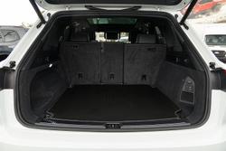2022 Volkswagen Touareg 210TDI R-Line