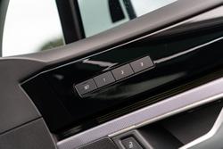 2022 Volkswagen Touareg 210TDI R-Line