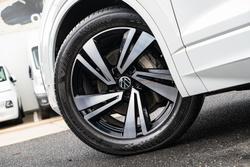 2022 Volkswagen Touareg 210TDI R-Line