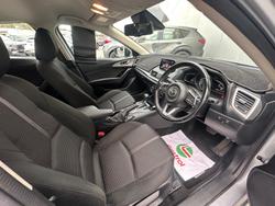 2017 Mazda 3 Maxx