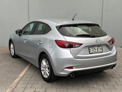 2017 Mazda 3 Maxx