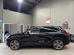 2011 Porsche Cayenne Turbo