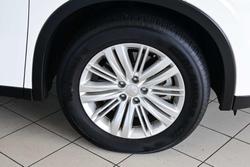 2024 Mitsubishi Outlander LS