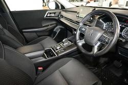 2024 Mitsubishi Outlander LS